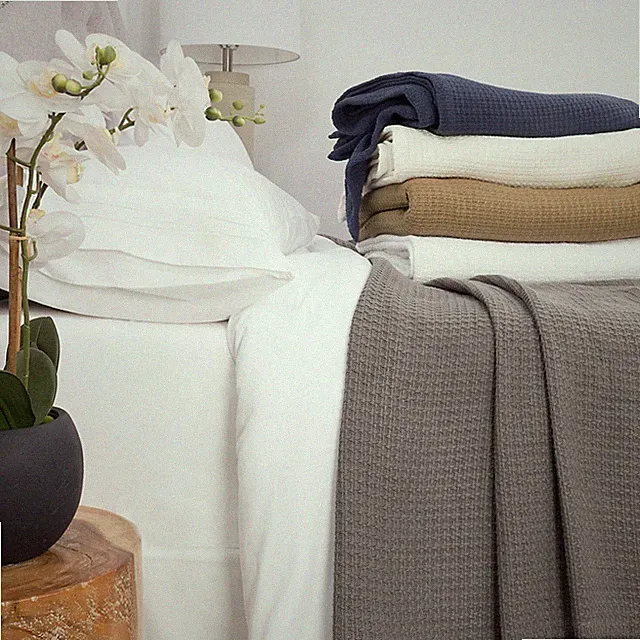 Grand Hotel 100% Cotton Houndstooth Stitch Pattern Woven Blanket Assorted Sizes